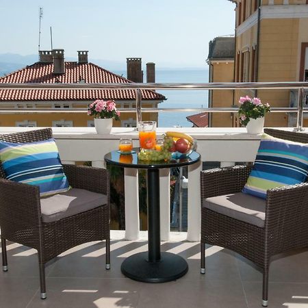 Apartamento Iva, Opatija Centar Exterior foto